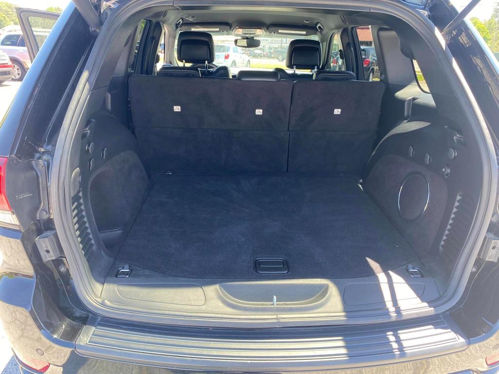 2018 Jeep Cherokee - $9,995