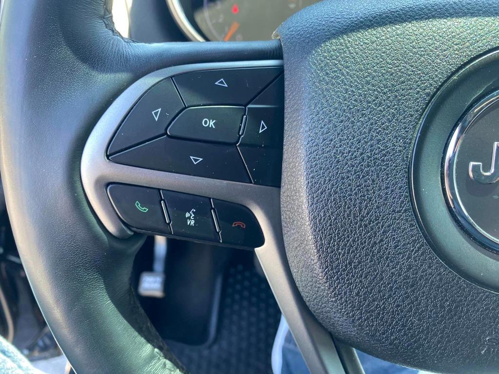 2018 Jeep Cherokee - $9,995