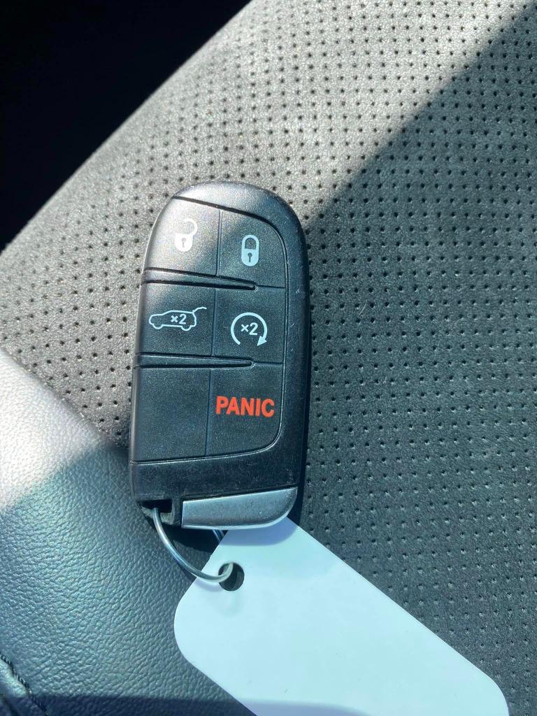 2018 Jeep Cherokee - $9,995