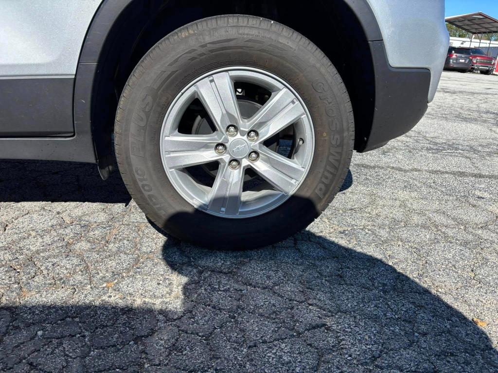 2022 Chevrolet Trax LS photo