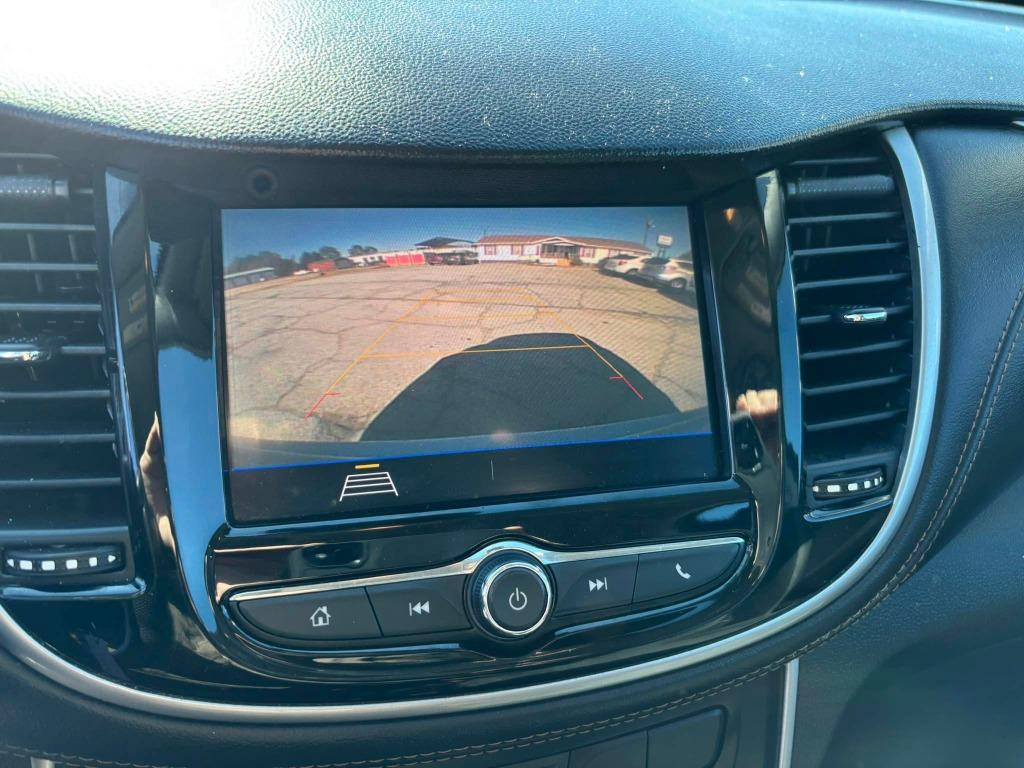 2022 Chevrolet Trax LS photo