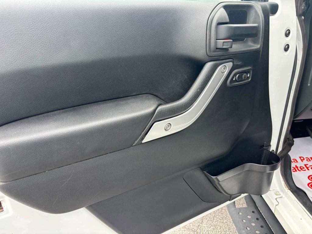 2015 Jeep Wrangler - $15,473
