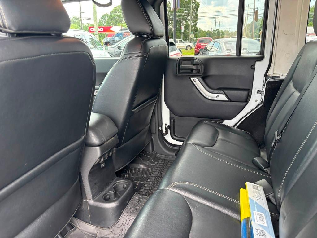 2015 Jeep Wrangler - $15,473