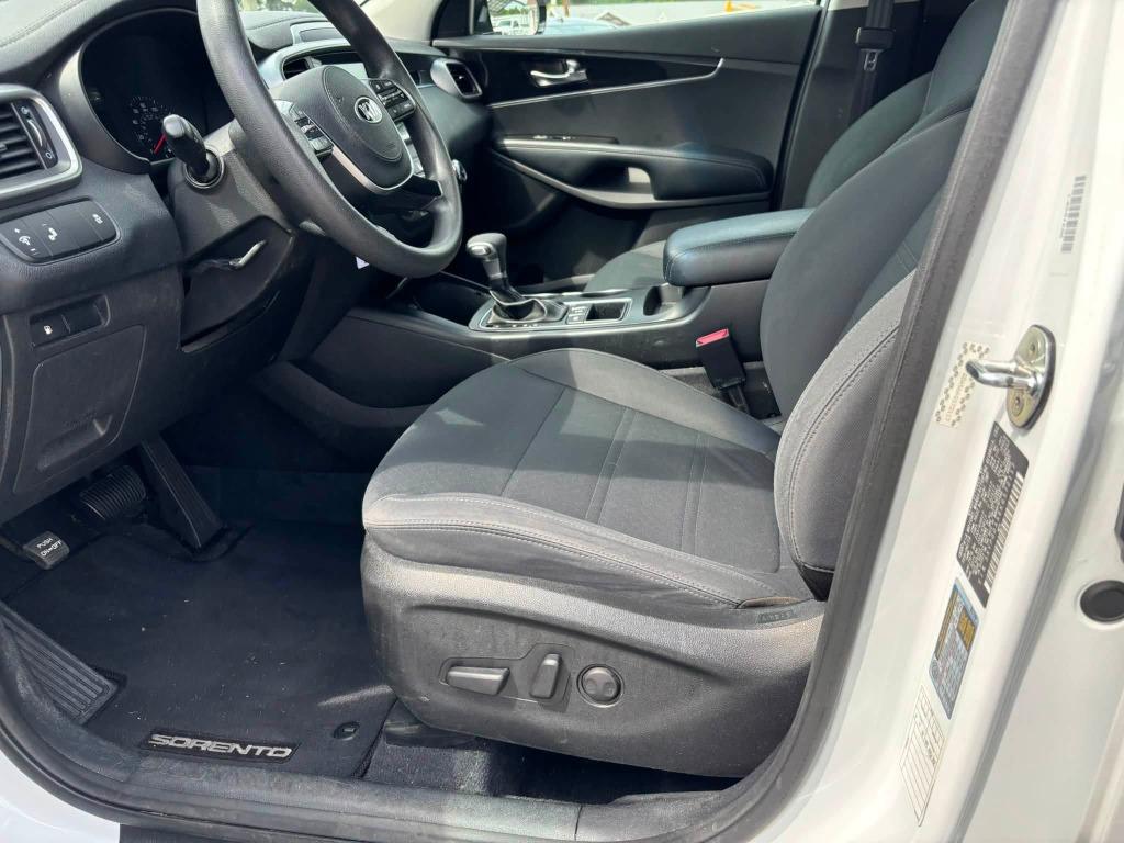 2019 Kia Sorento - $13,473