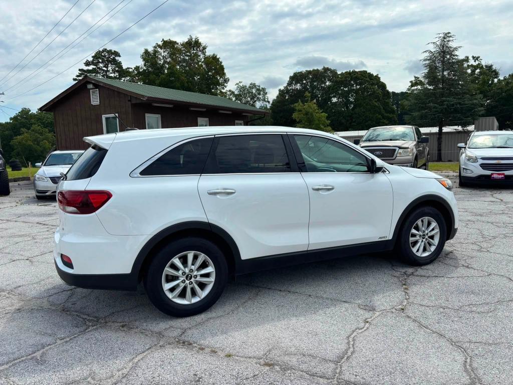 2019 Kia Sorento - $13,473