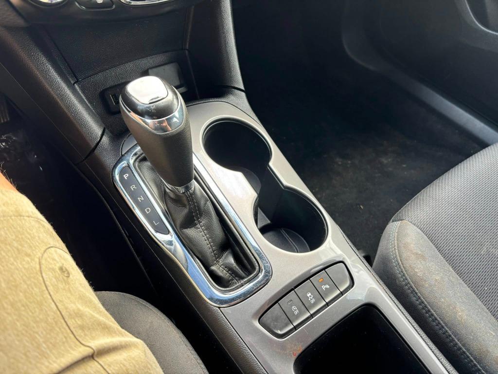 2019 Chevrolet Cruze - $12,995