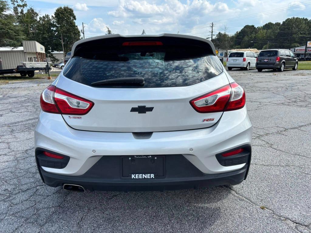 2019 Chevrolet Cruze - $12,995