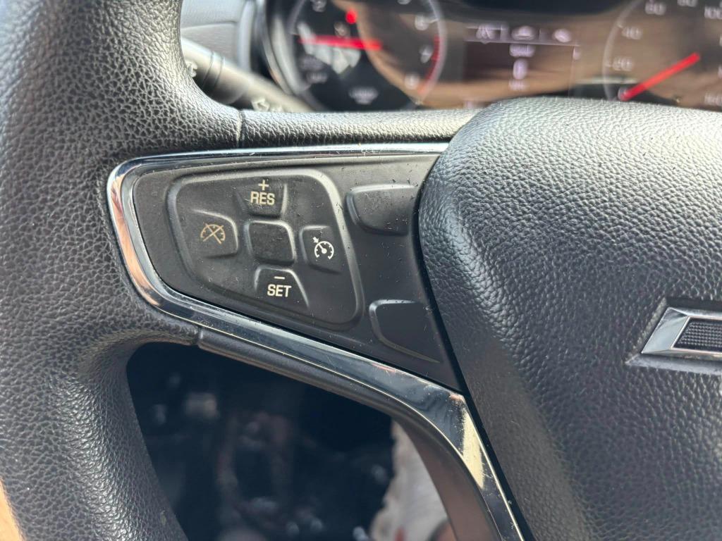 2019 Chevrolet Cruze - $12,995