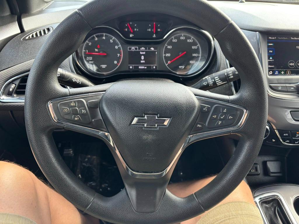 2019 Chevrolet Cruze - $12,995