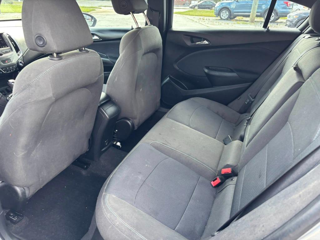 2019 Chevrolet Cruze - $12,995