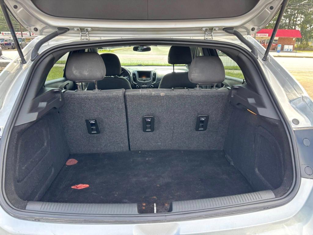 2019 Chevrolet Cruze - $12,995