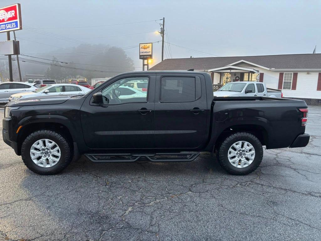 2022 Nissan Frontier SV