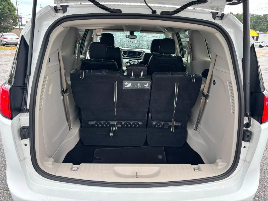 2019 Chrysler Pacifica - $12,473