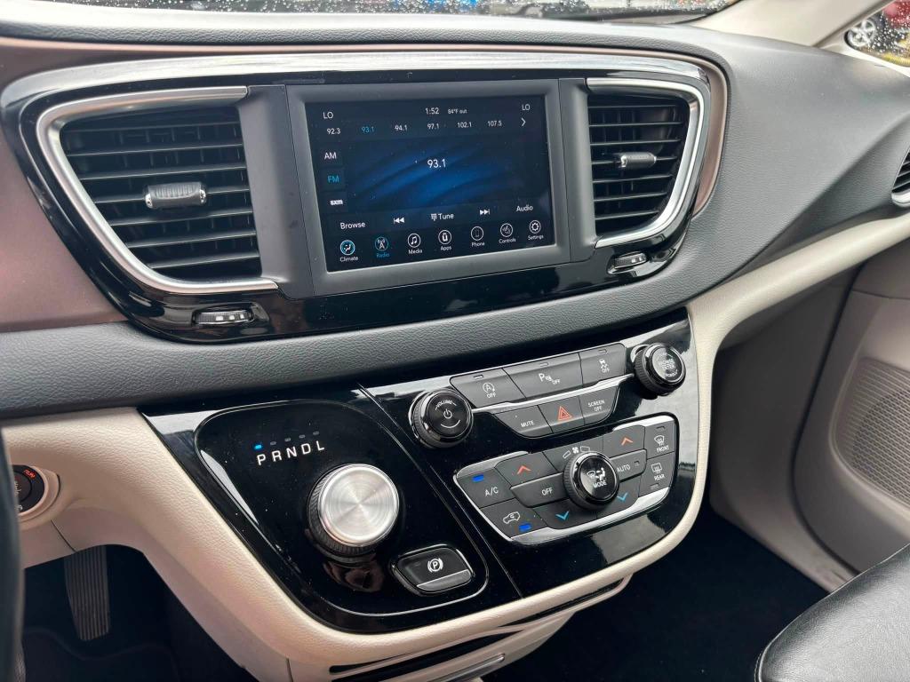 2019 Chrysler Pacifica - $12,473