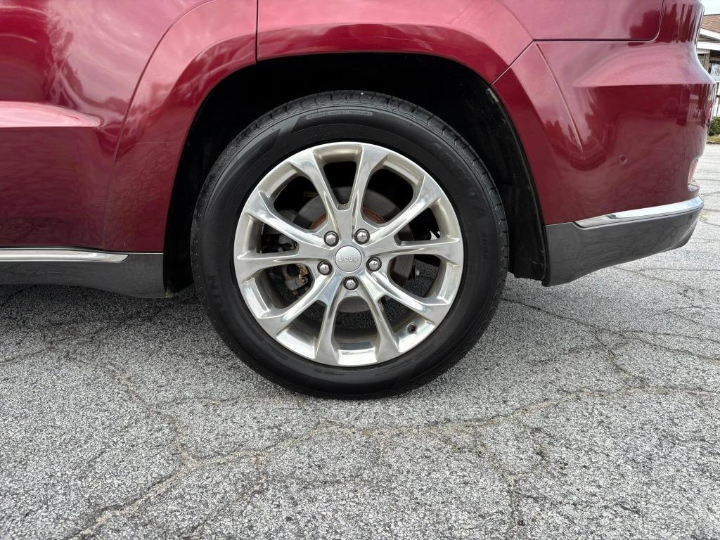 2019 Jeep Cherokee - $22,995