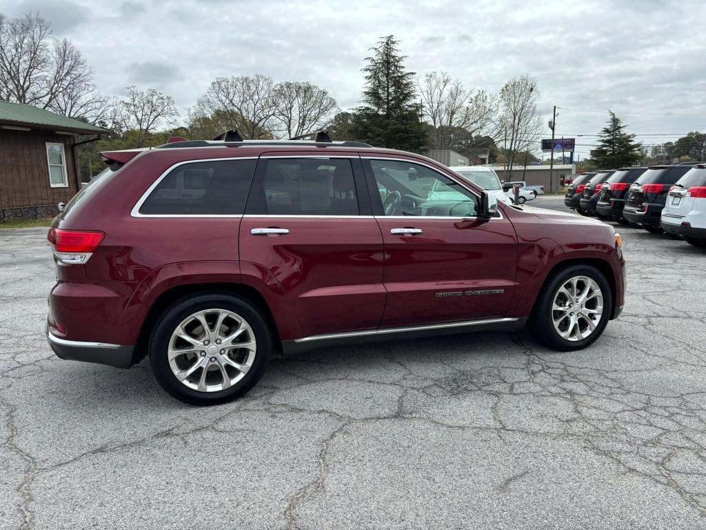 2019 Jeep Cherokee - $22,995