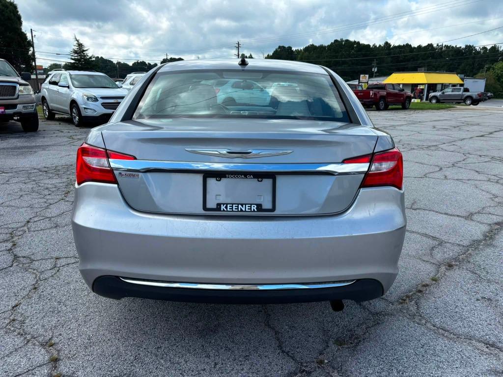 2013 Chrysler 200 - $6,473