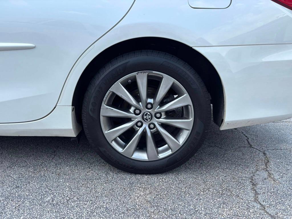 2017 Toyota Camry - $12,995