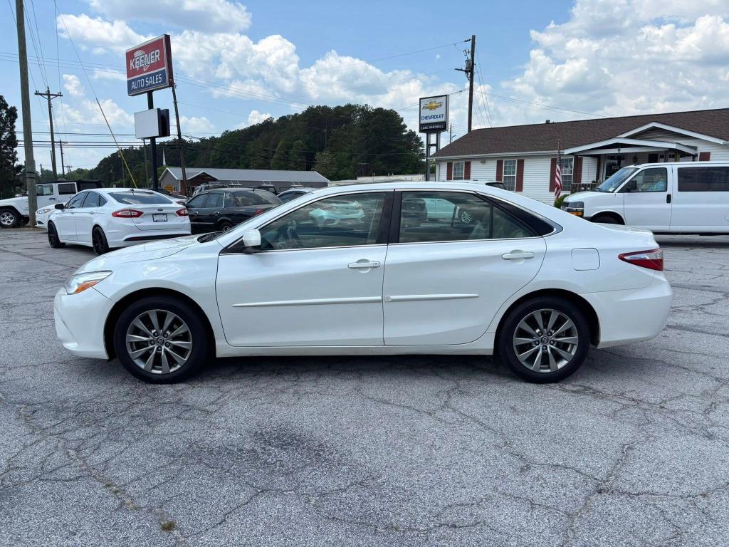 2017 Toyota Camry - $12,995