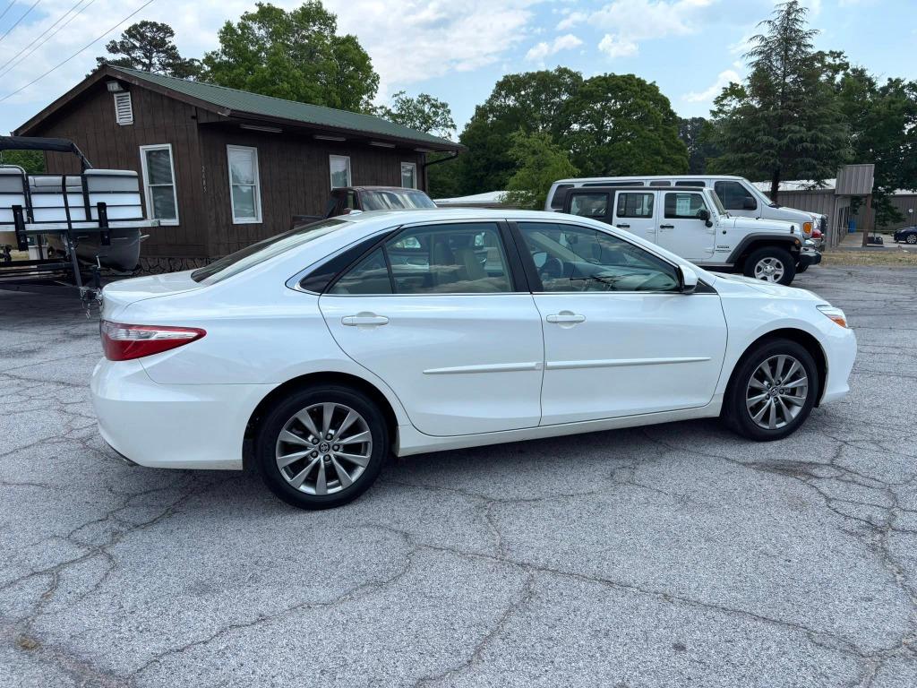 2017 Toyota Camry - $12,995