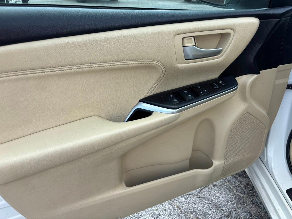 2017 Toyota Camry - $12,995