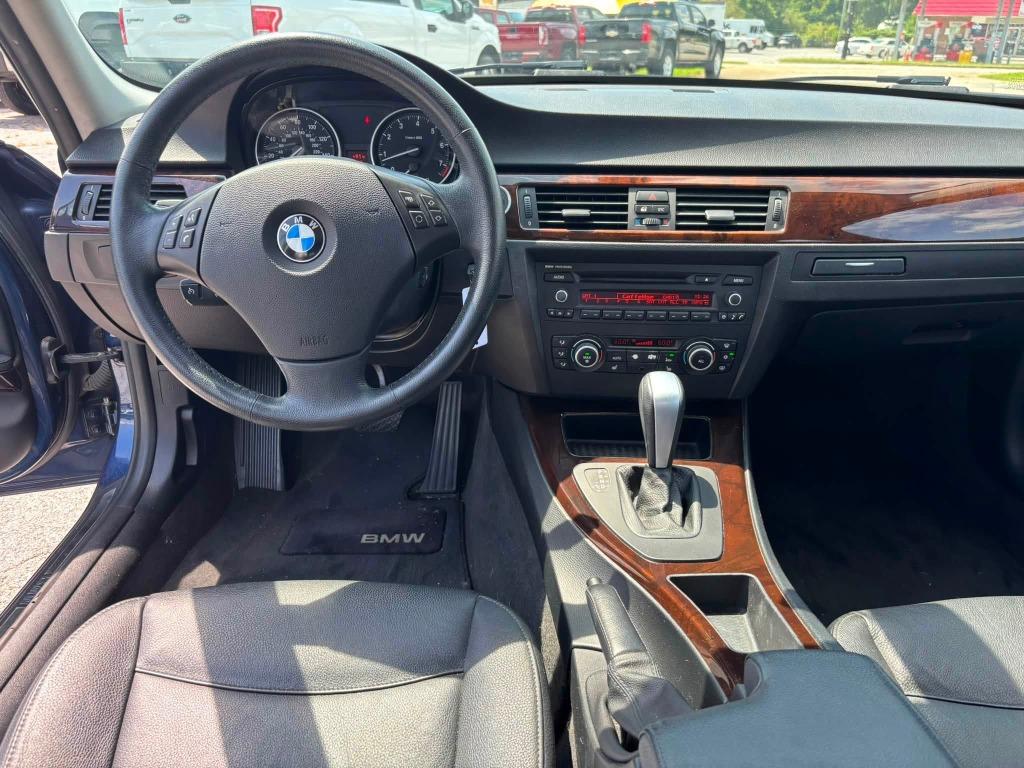 2011 BMW 328i - $8,473