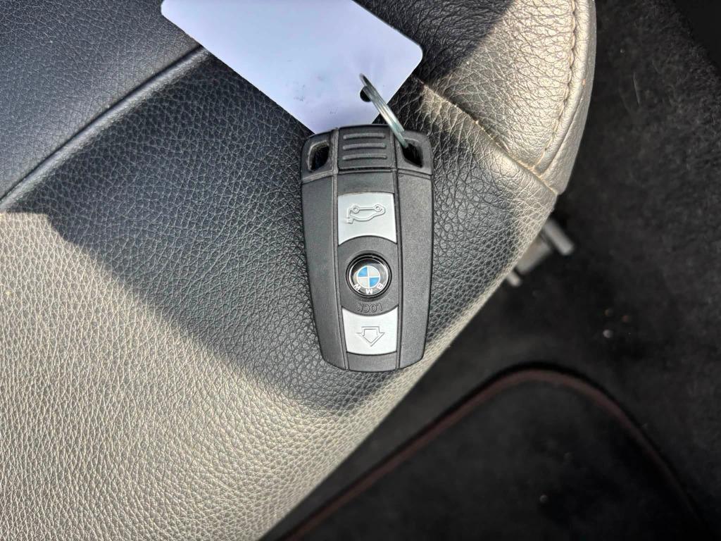 2011 BMW 328i - $8,473