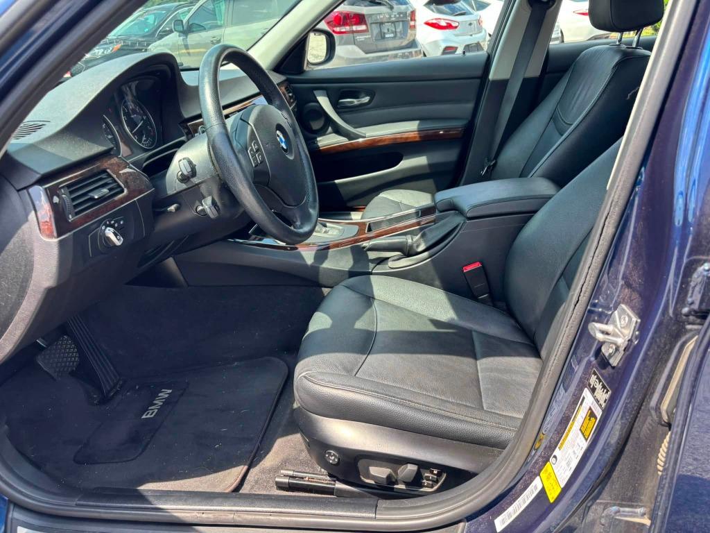 2011 BMW 328i - $8,473