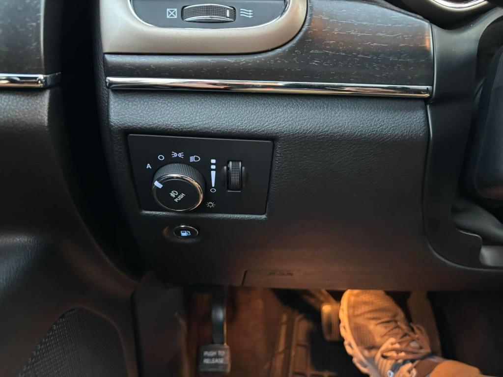 2015 Jeep Grand Cherokee Limited photo