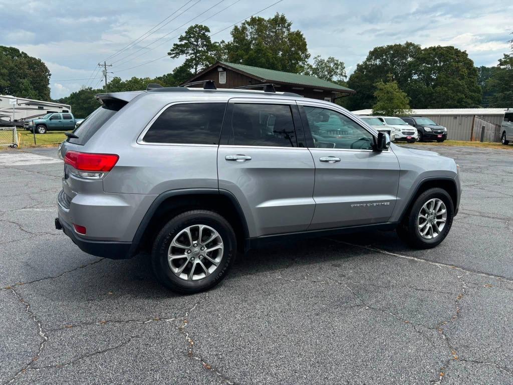 2015 Jeep Cherokee - $10,473