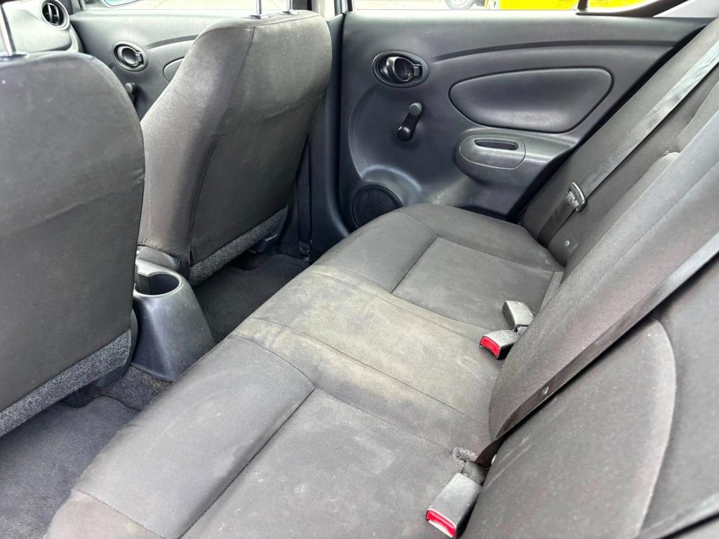 2019 Nissan Versa S photo