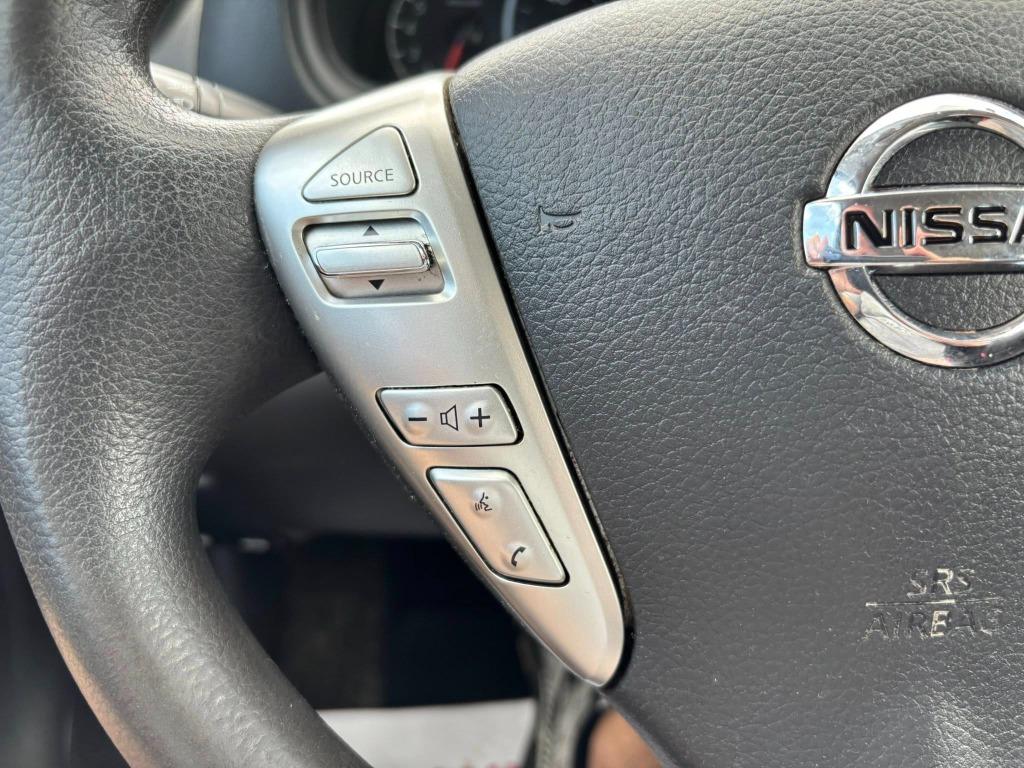 2019 Nissan Versa S photo