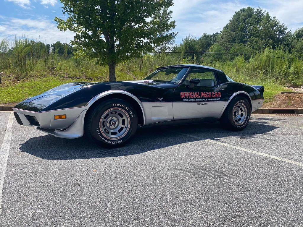 The 1978 Chevrolet Corvette 25th Anniversary Indy Pace Car photos