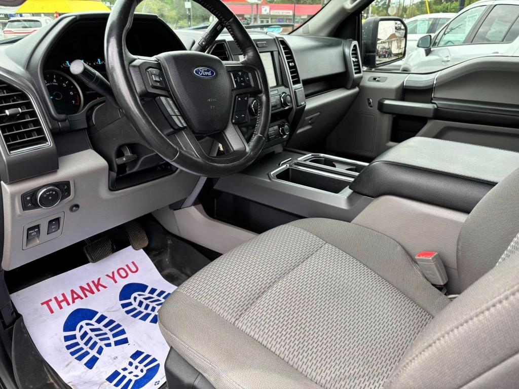 2019 Ford F150 XLT photo
