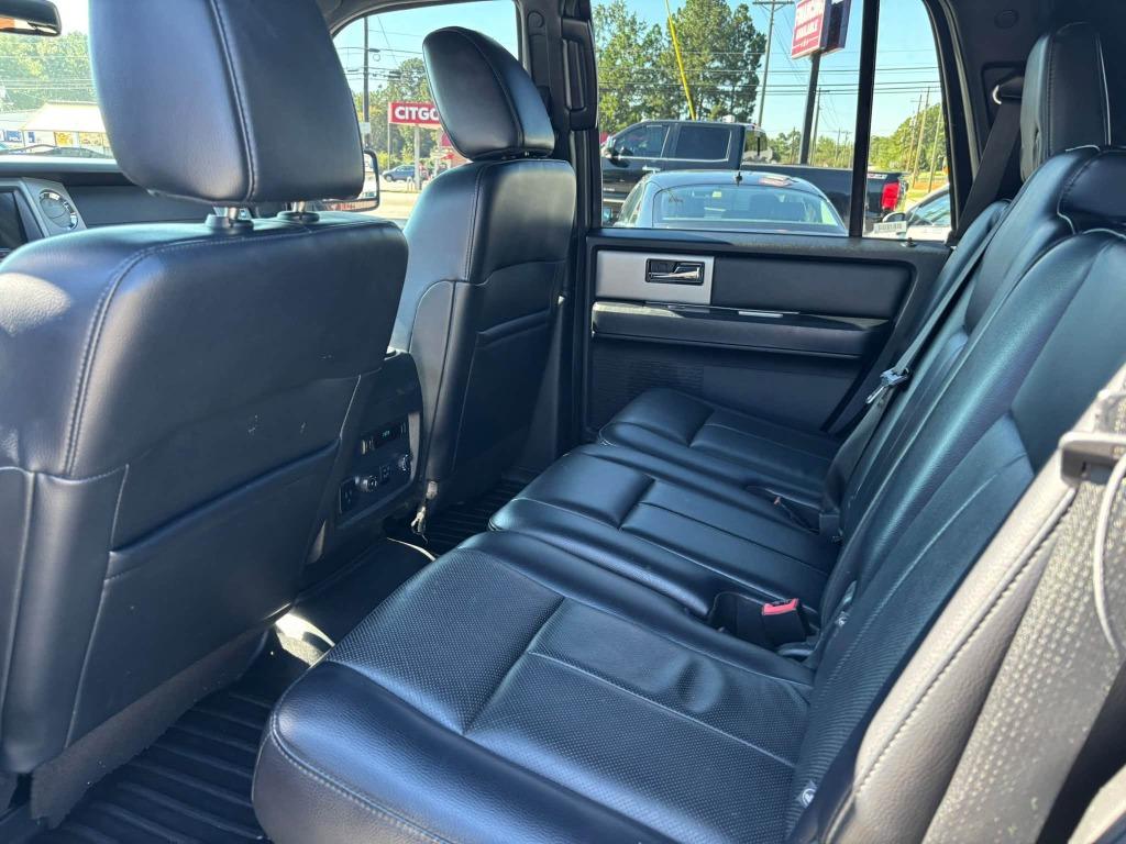 2017 Ford Expedition - $11,995