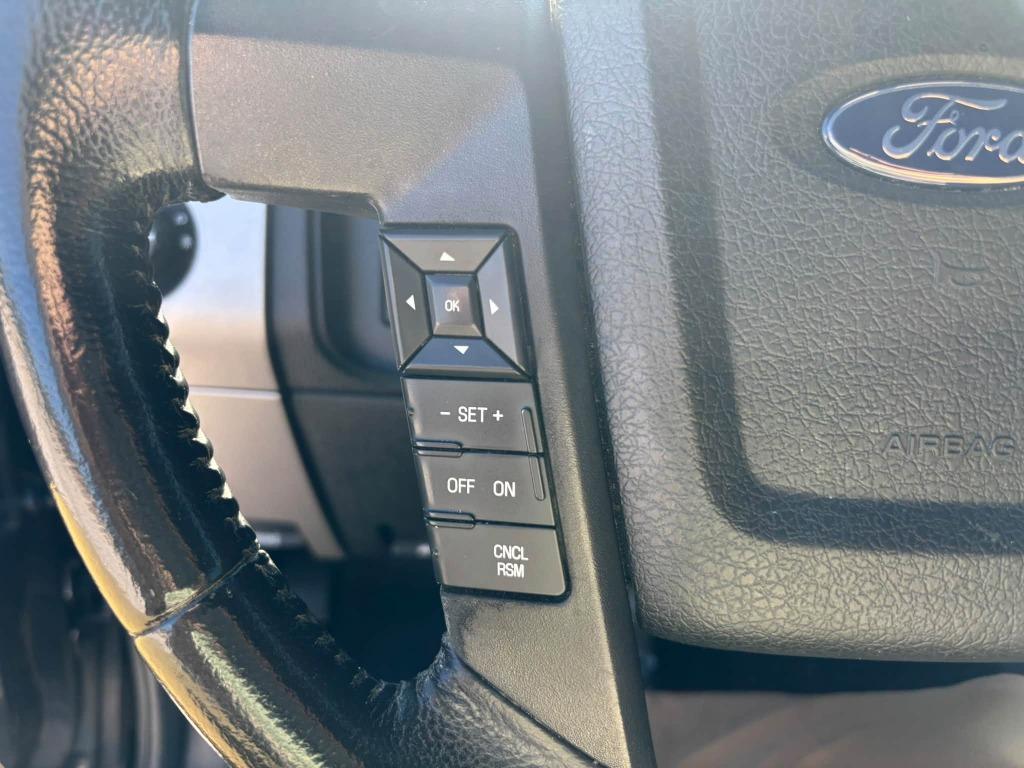 2017 Ford Expedition - $11,995