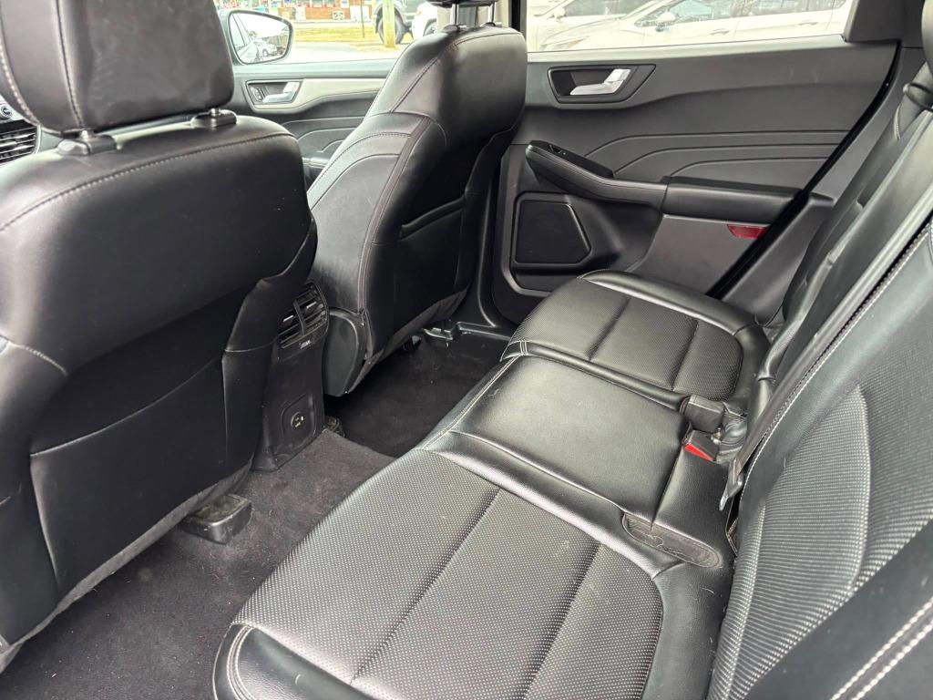 2022 Ford Escape - $14,995