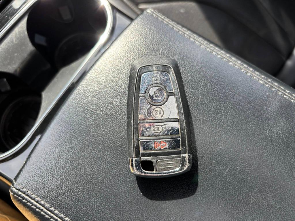 2021 Lincoln Nautilus - $26,995