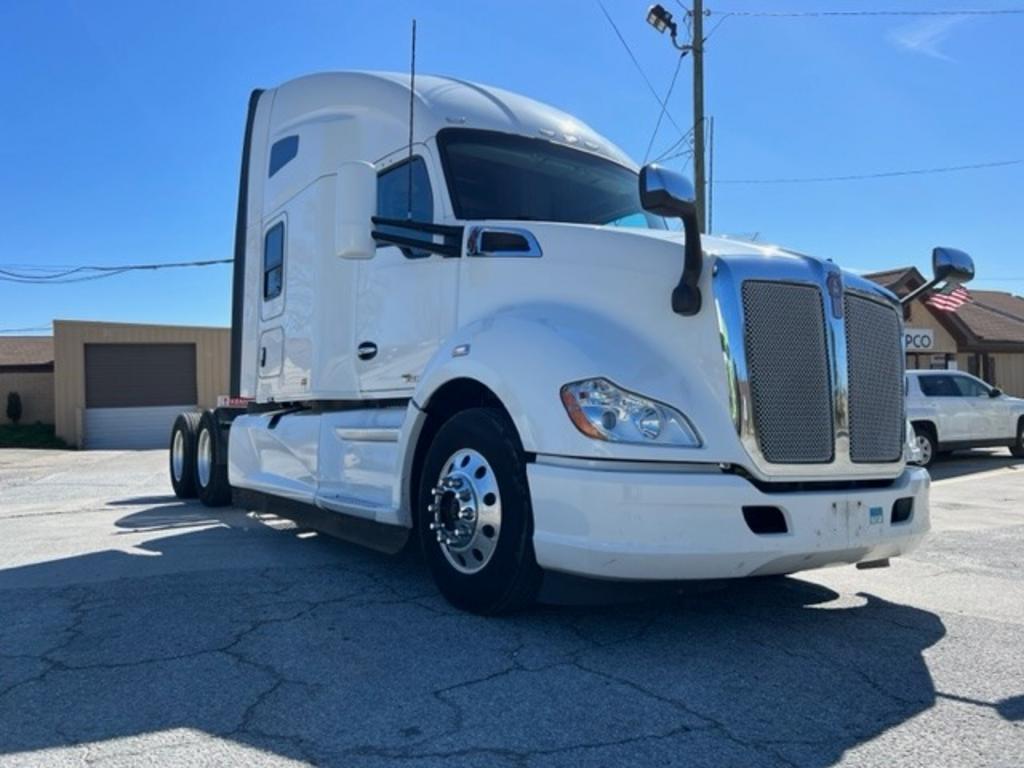 2019 KENWORTH T680 - $79,950