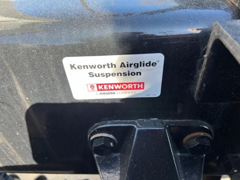2019 KENWORTH T680 - $79,950