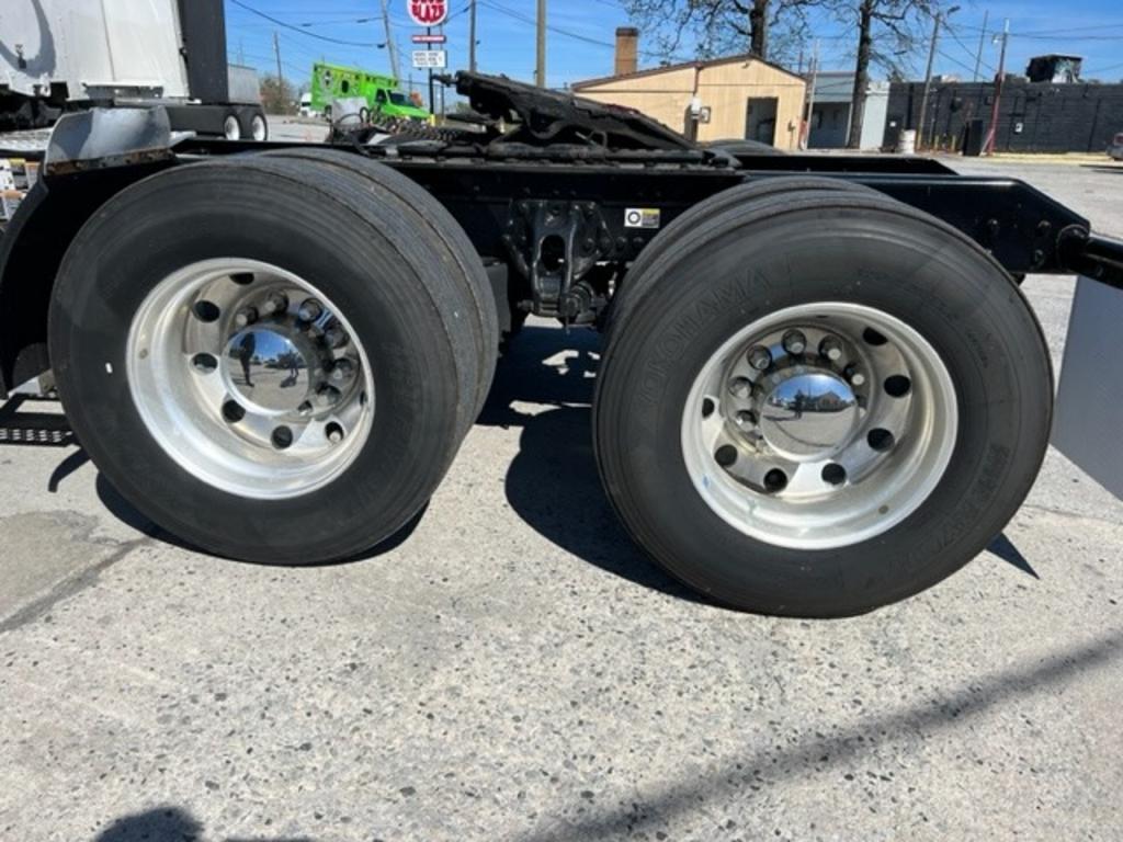 2019 KENWORTH T680 - $79,950
