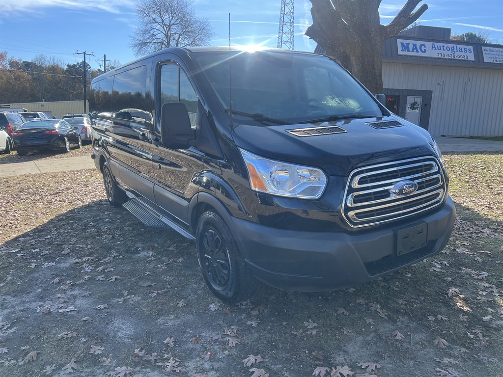 2018 Ford T350 Vans XL photo