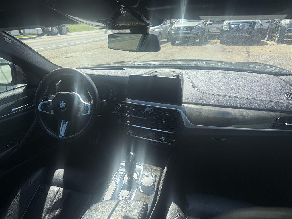 2018 BMW 530i - $30,900