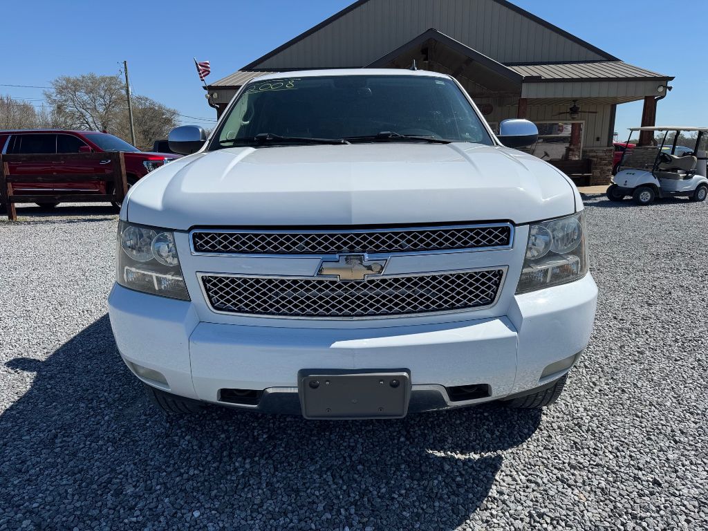 2008 Chevrolet Suburban LT 1500 photo