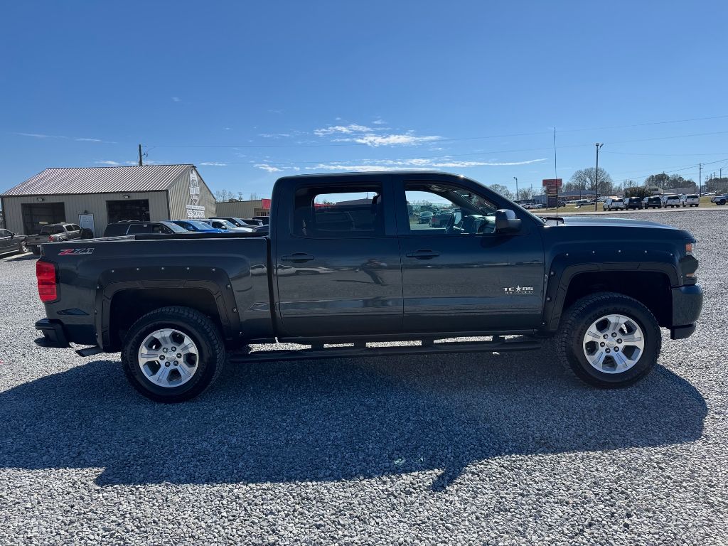 2018 Chevrolet  LT Z71 photo