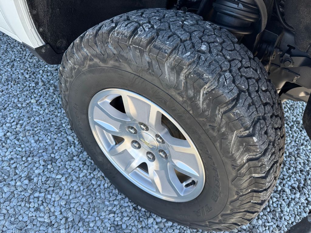 2019 Chevrolet  LT LEVELED  photo