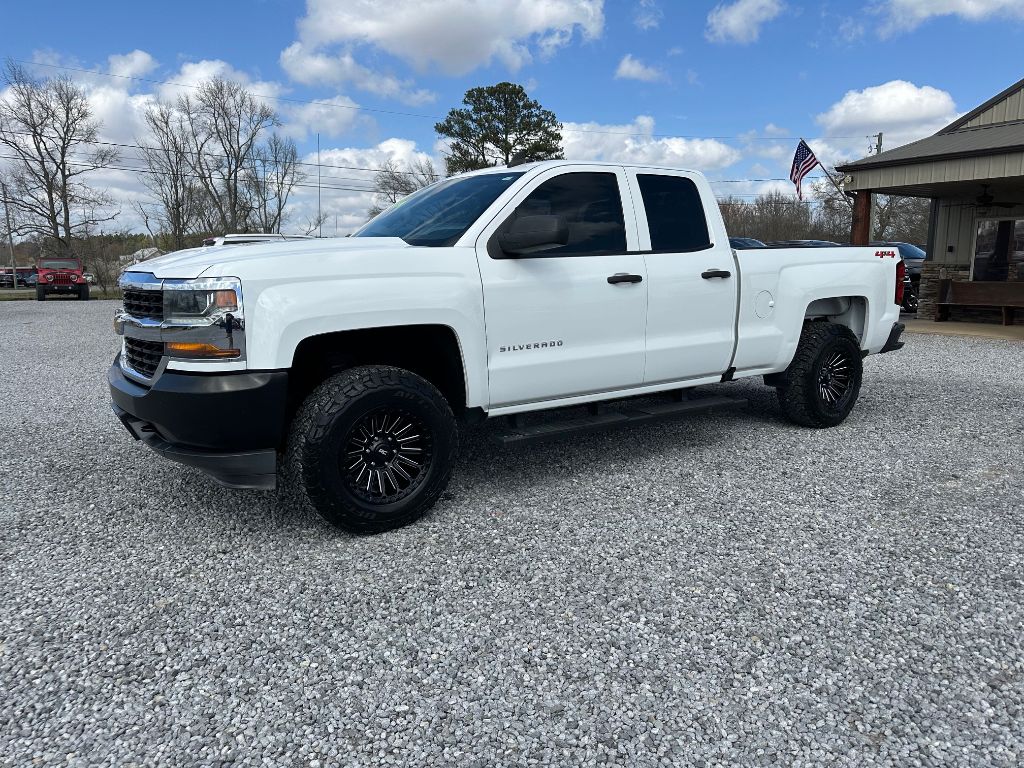 2018 Chevrolet  LS photo