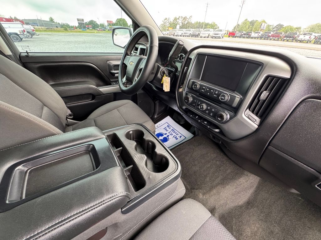 2016 Chevrolet  LT 5.3L V-8 photo