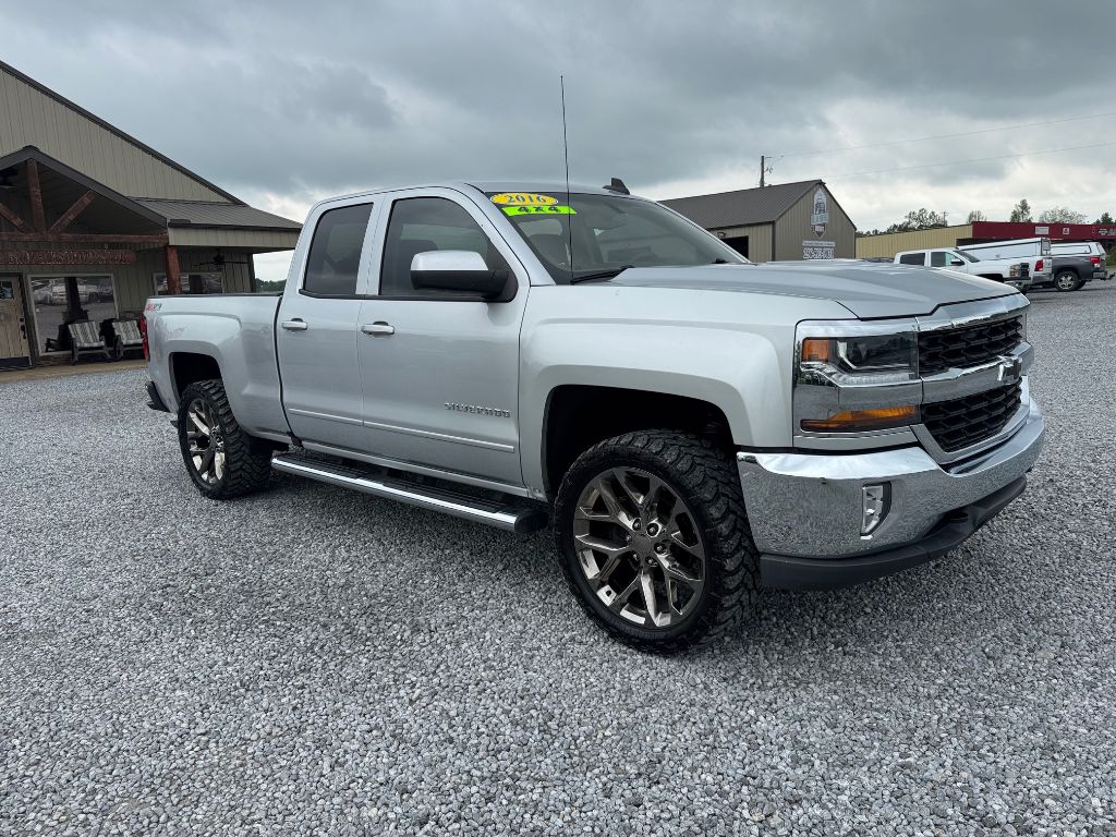 2016 Chevrolet  LT 5.3L V-8 photo