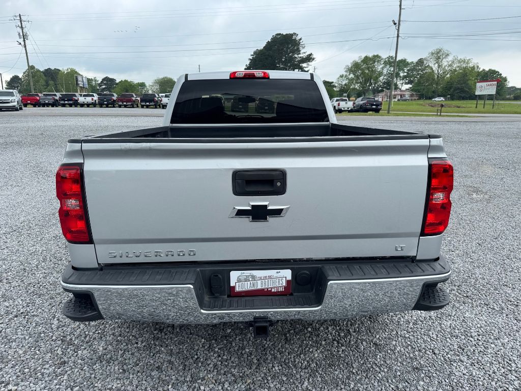 2016 Chevrolet  LT 5.3L V-8 photo